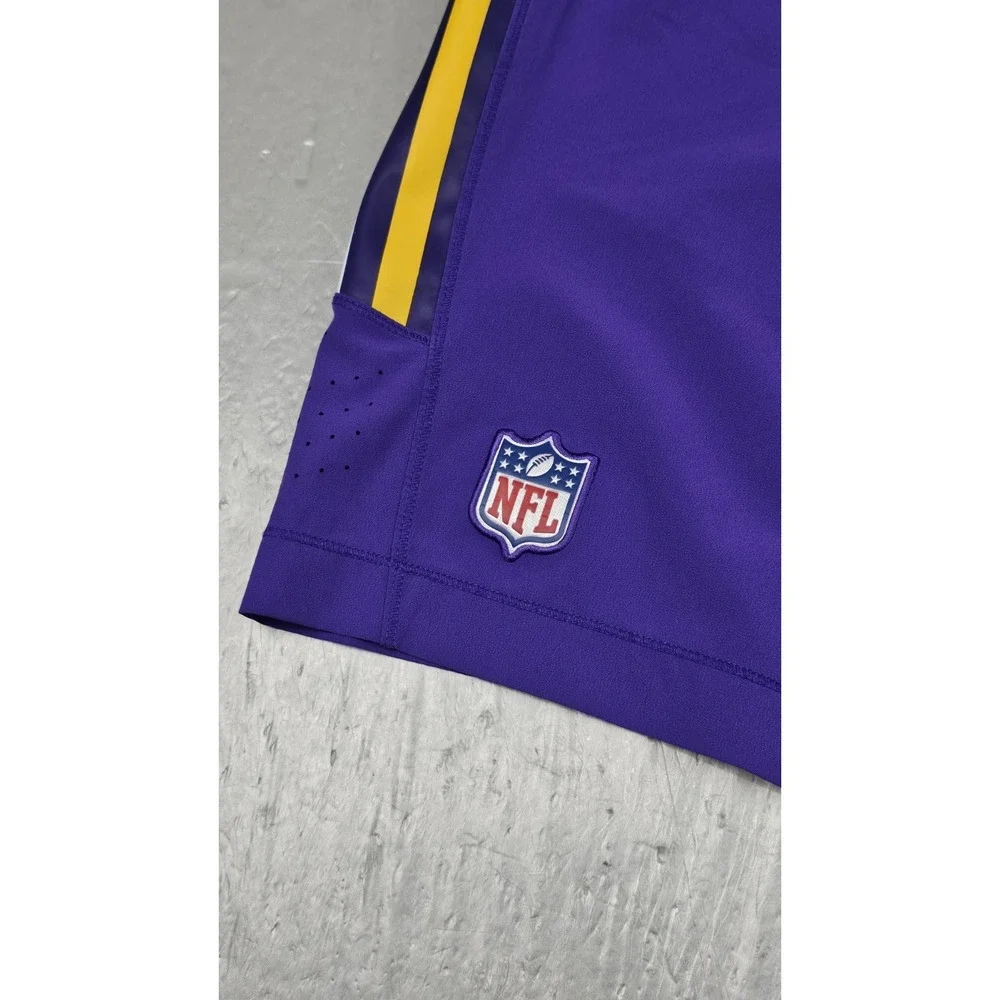 Minnesota Vikings Shorts Mens XL Purple NFL Football Nike Dri Fit On Field Sport